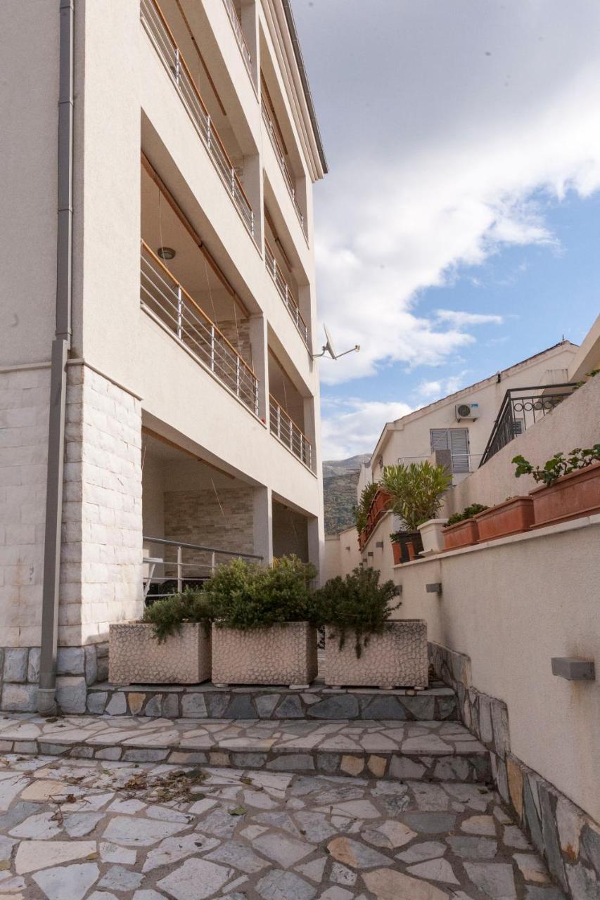 Apartment-Hotel Vila Petrovic-Becici بودفا المظهر الخارجي الصورة