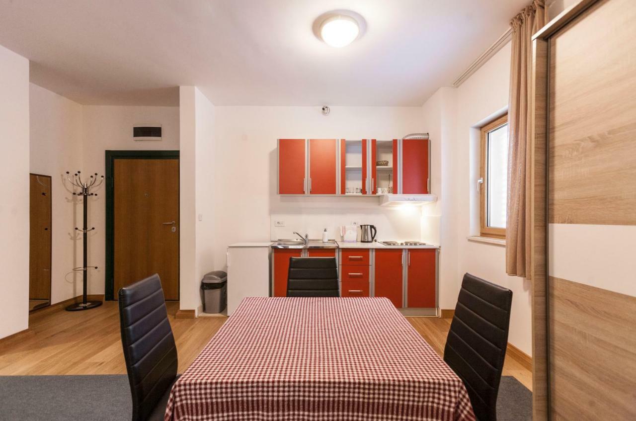 Apartment-Hotel Vila Petrovic-Becici بودفا المظهر الخارجي الصورة